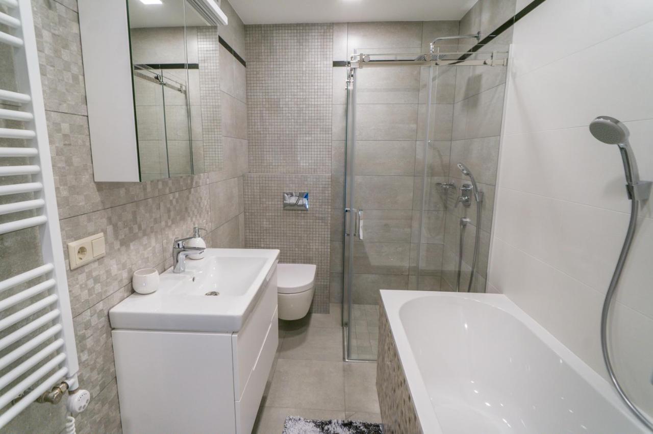 Apartamentai Voveraite بالانغا المظهر الخارجي الصورة
