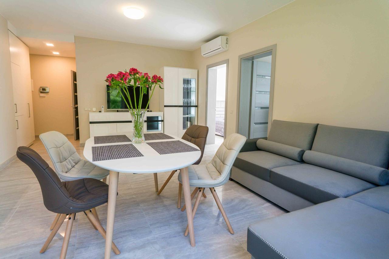 Apartamentai Voveraite بالانغا المظهر الخارجي الصورة